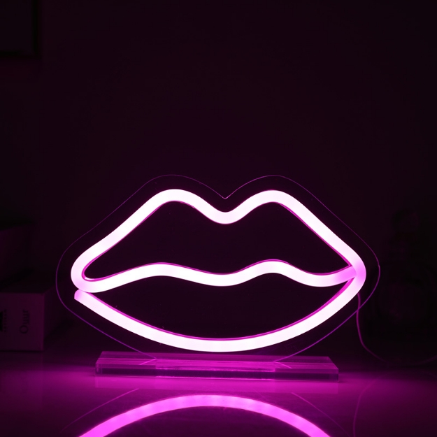 ΛΑΜΠΑ i-TOTAL XL2761B LED LIPS 20,6x12,4cm